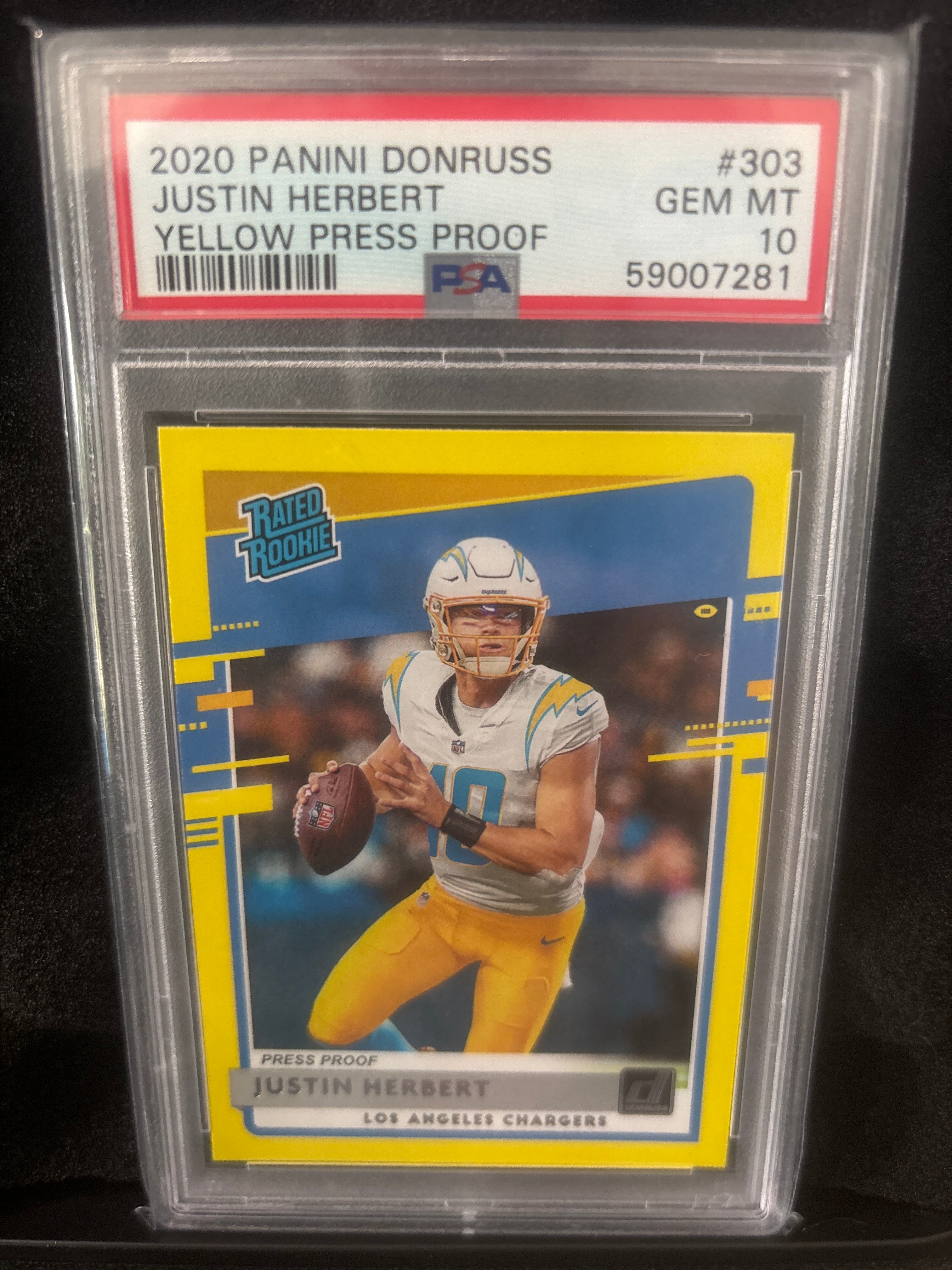 2020 Panini Donruss Justin Herbert Yellow Press Proof #303