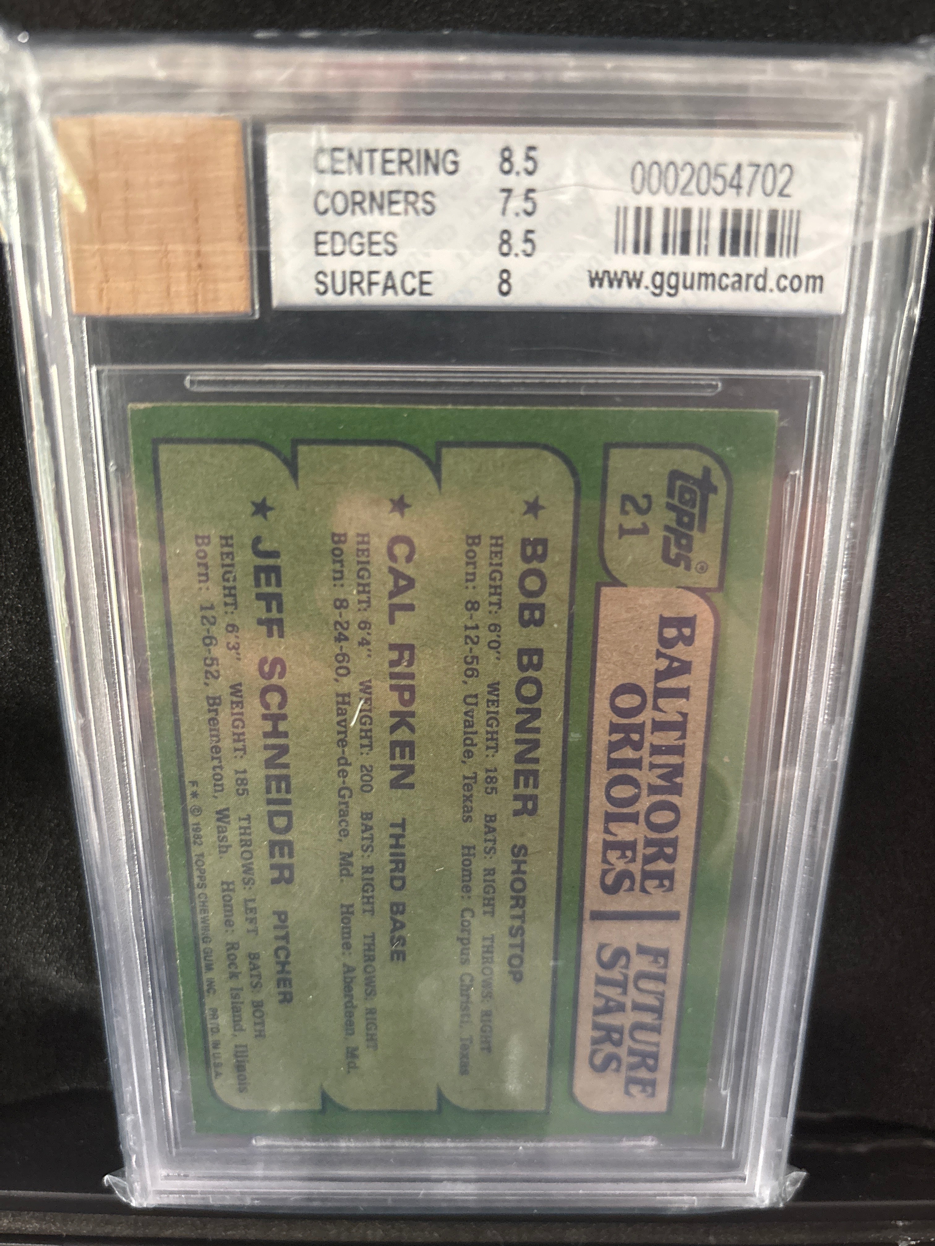 1982 Topps Cal Ripken GU Rookie Bat #21